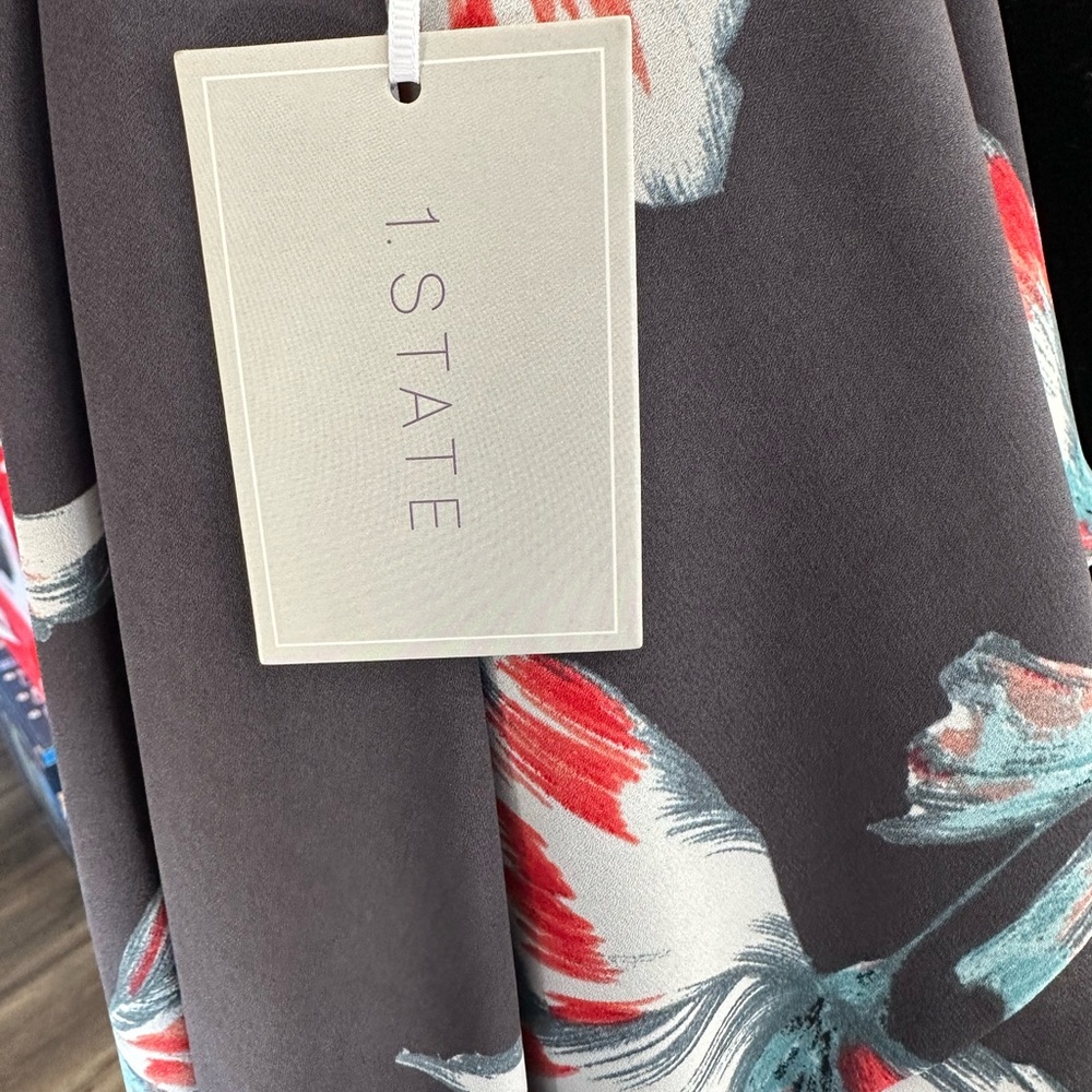 1.State Floral Cut-out Shoulder Dress-Size M - Picture 7 of 7